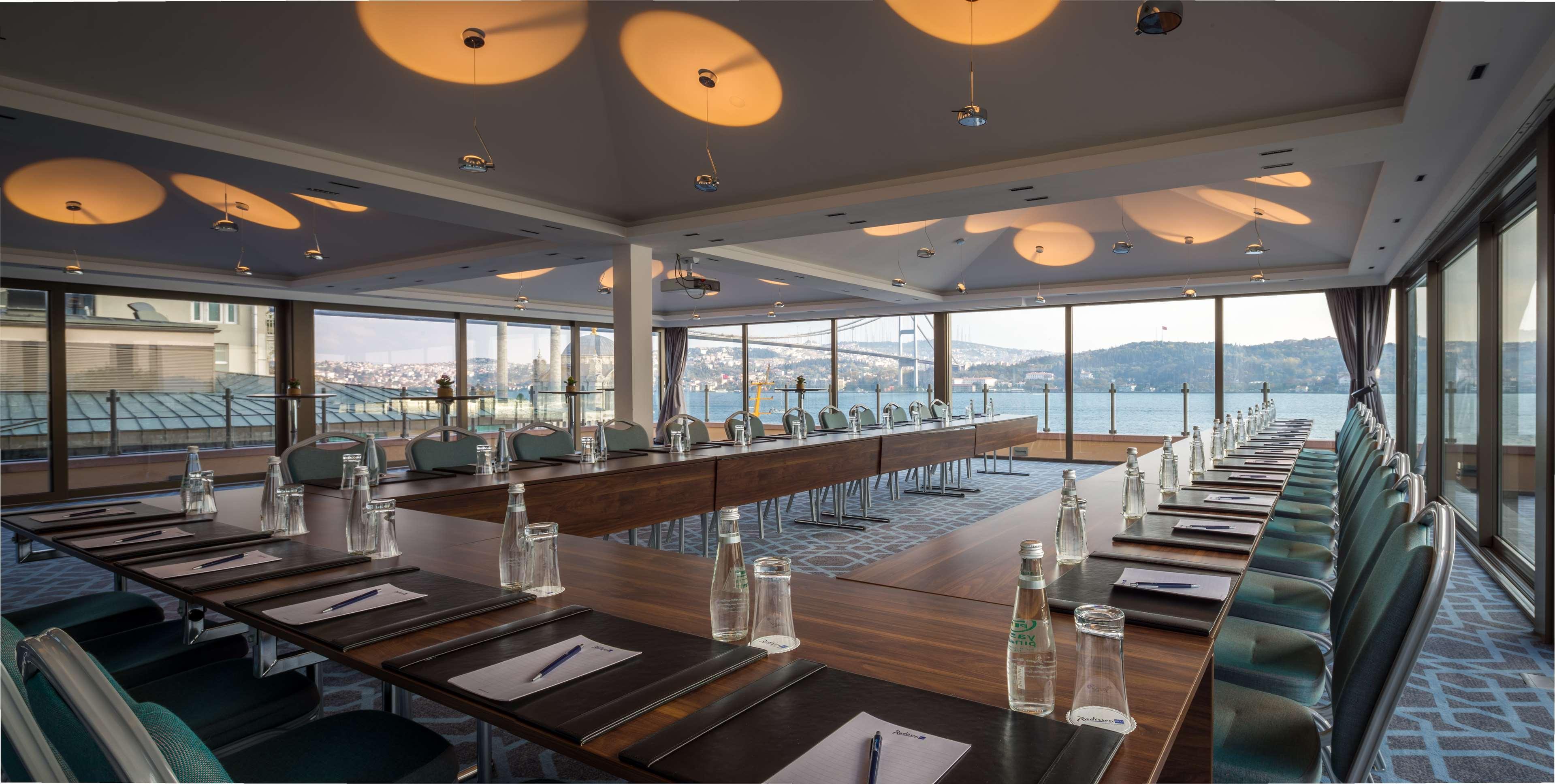 Radisson Blu Bosphorus Hotel Stambuł Zewnętrze zdjęcie The Westin Athens