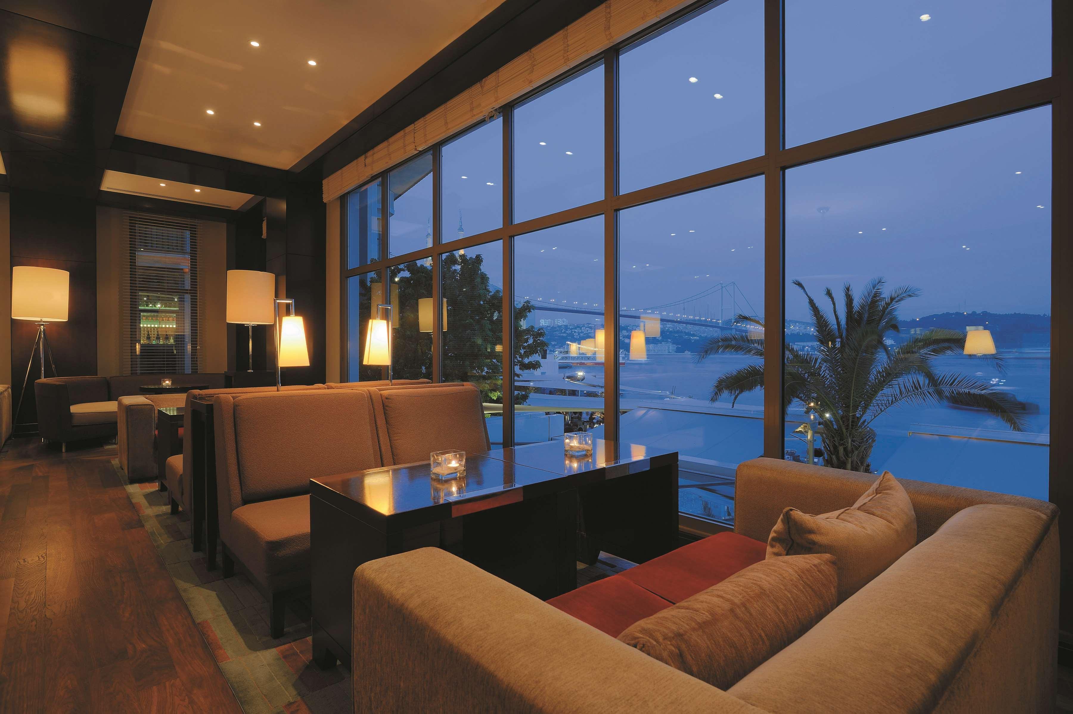 Radisson Blu Bosphorus Hotel Stambuł Zewnętrze zdjęcie The lounge at the airport